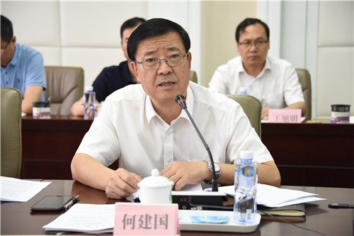 副校长谢应忠